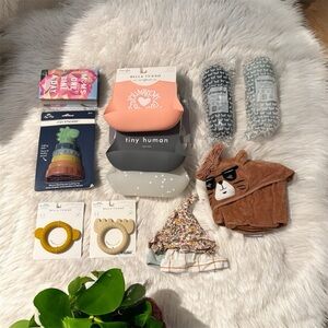 🆕 Bella Tunno Crate & Barrel Angel Dear Herobility baby accessories bottle bib